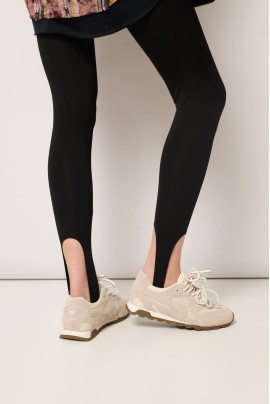 Кроссовки 2400